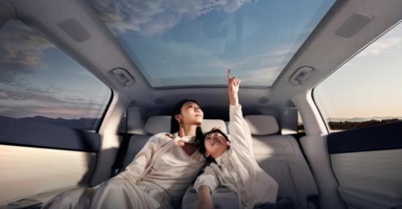 星纪元ET：科技赋能夏日出行，享受清凉与舒适