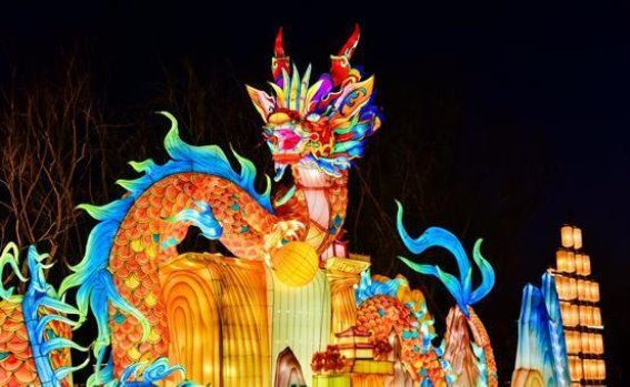 济南方特新春灯会：璀璨灯火照亮传统与现代的交融