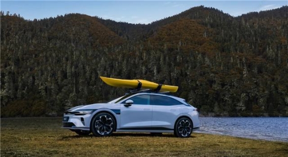 极氪猎装车：从小众到全球热销，突破30万销量的背后