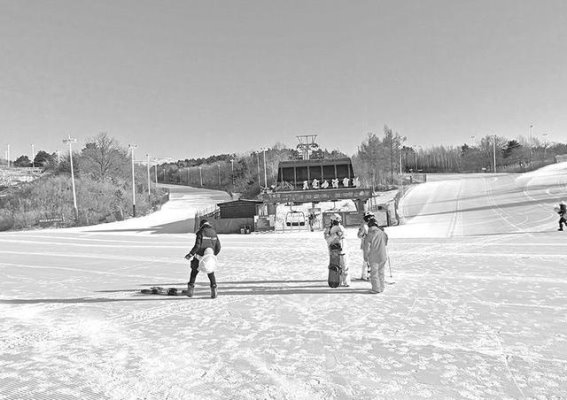 吉林冰雪装备产业乘风破浪，助力冰雪经济腾飞