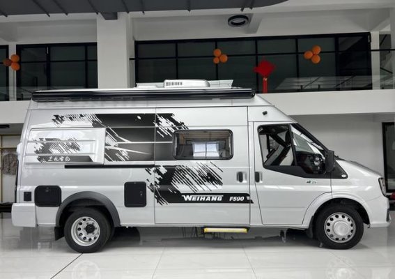 雪豹房车：为家庭出行带来全新体验，兼具舒适与实用