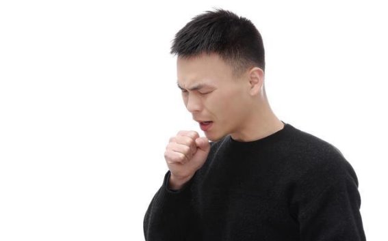 夏季养肺指南：避免这4个坏习惯，守护你的呼吸健康