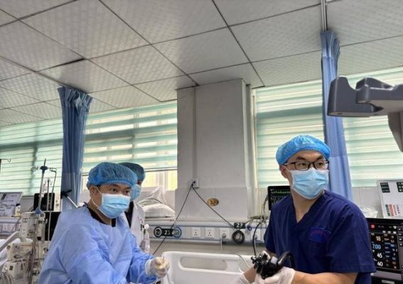 湘雅医院专家助力怀化总医院 胃造瘘管更换术成功实施