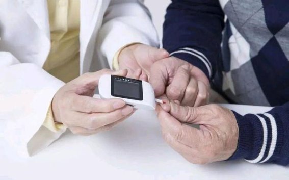 天气转暖，糖尿病患者需警惕：避免四种看似无害的行为