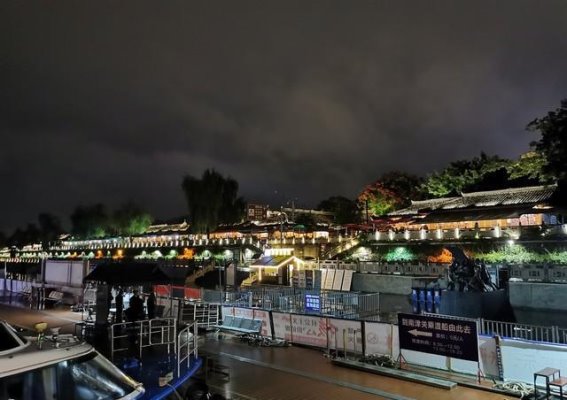 阳朔西街夜游全攻略：体验热闹与文化交织的浪漫之夜