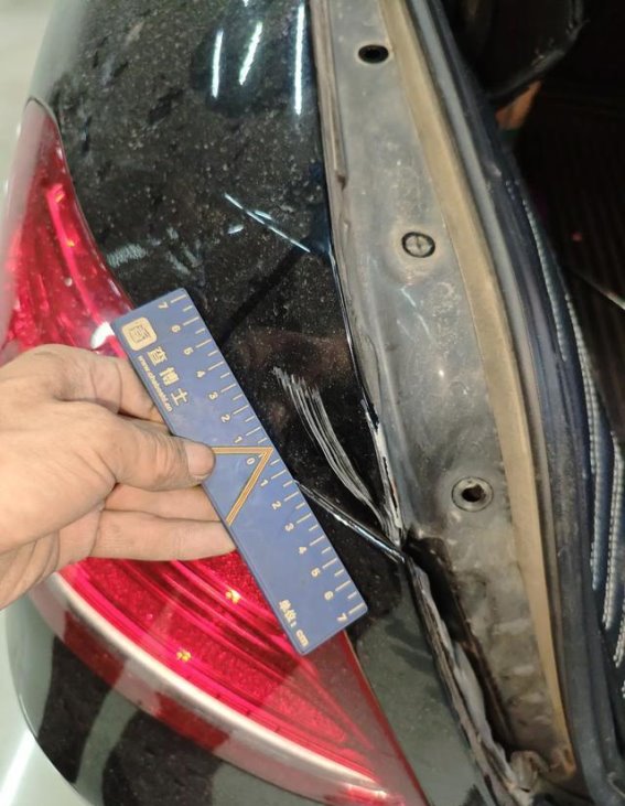 20万入手18年奔驰E300L，豪华与实用兼具的商务座驾