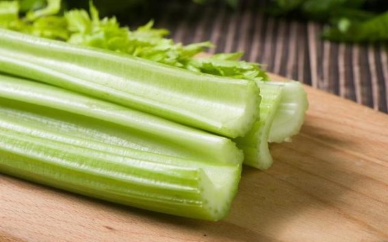 告诫！鱼油是降低三高，促进代谢的营养物质，多吃3食物或可代替