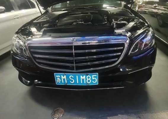 三年车龄的奔驰E级，豪华与性价比并存