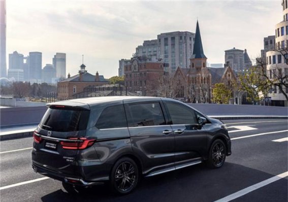 本田奥德赛：燃油混动的坚守与新能源市场的挑战