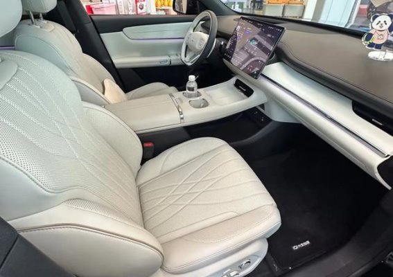 新能源与传统油车的选择困境：长安启源Q07对比奇瑞瑞虎8L