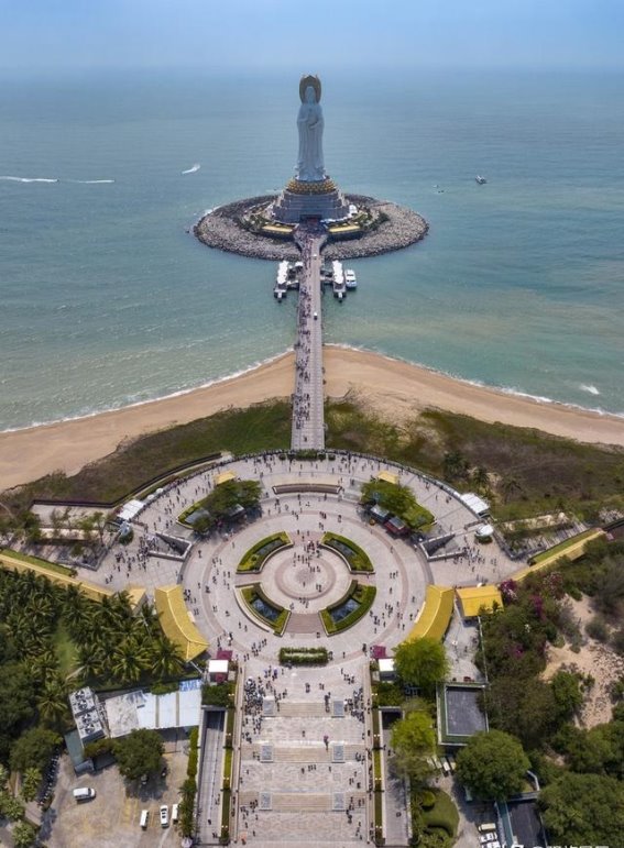 2025年海南春日探秘：七大独特景点让你邂逅疯狂美丽