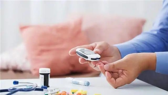 寒冬经常吃柚子的人，身体可能会有这些变化