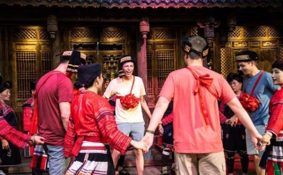 从中国游到世界游：便捷出行促进中外游客双向流动
