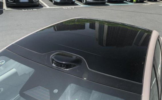 零跑B01：以智能与续航重塑10万级电动轿车市场