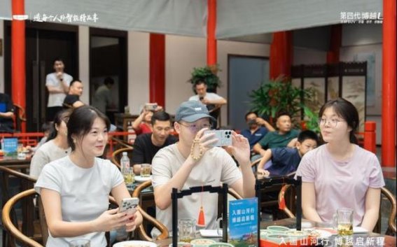 燃爆淮安！第四代博越L上市交付热爱派对