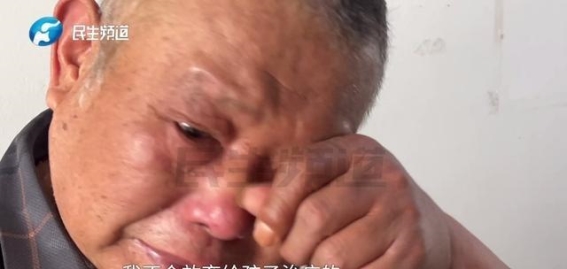 体重暴涨至368斤，女子面临生命危险，家庭困境下的求生欲望