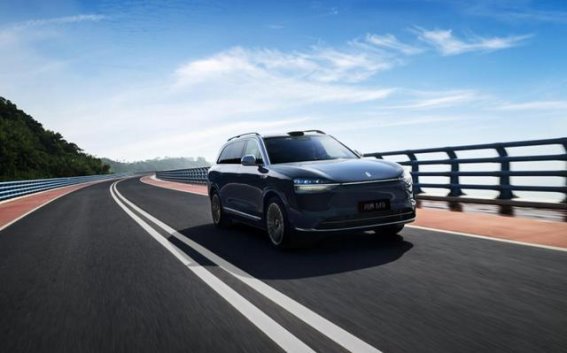 问界M9蝉联NPS净推荐值第一，再造豪华车市场新格局