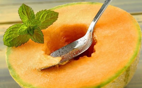 糖尿病人能吃哪种瓜？甜瓜、哈密瓜、西瓜的血糖影响大揭秘