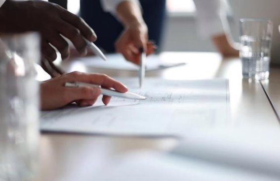 熬夜不觉疲倦？医生提醒：这可能是癌症正在悄悄偷走你的能量