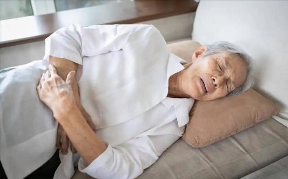 肾病患者如何合理食用柿子：注意这些关键点