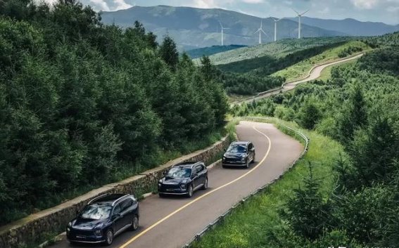 广汽昊铂增程版：大电量、大配置、超快充的全场景豪华体验