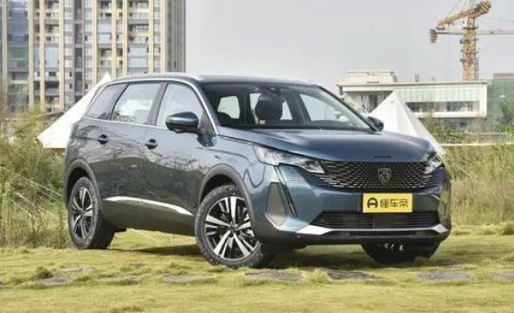 标致5008旗舰版：为家庭出行打造的理想大空间SUV