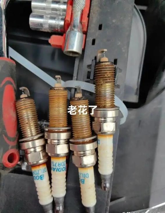 火花塞更换的三个信号，车主们必须了解