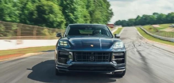 2025款保时捷卡宴Turbo GT：顶级性能与豪华体验的完美融合