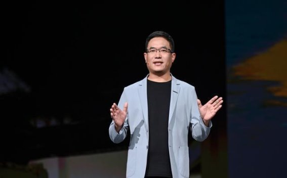 领克10 EM-P：以技术普惠为核心的品牌革新