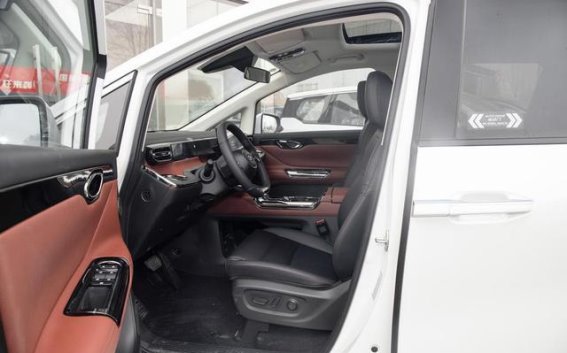 传祺E8+：科技与舒适完美融合的家庭出行首选