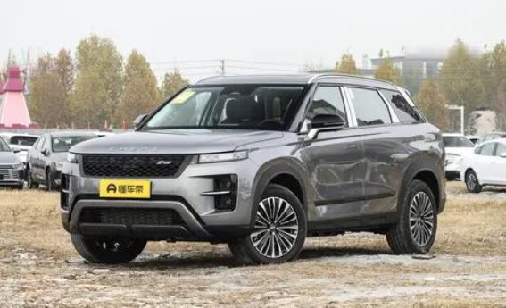 瑞虎7 C-DM：科技与安全并驾齐驱，创新插混SUV的全新典范