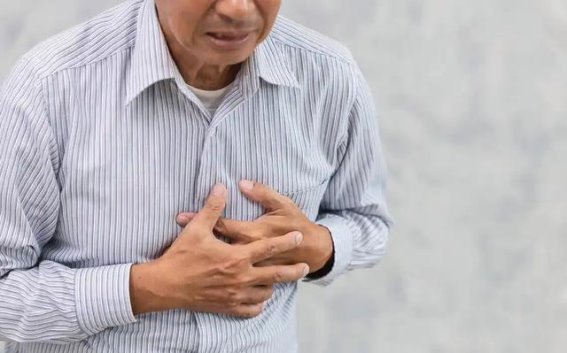 长期饮白酒的隐患：70岁后这些健康问题更明显