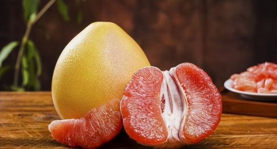 挑选柚子的黄金法则，享受皮薄多汁的绝妙滋味