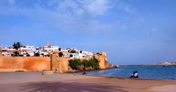 摩洛哥风情：异域之旅的魅力与深度