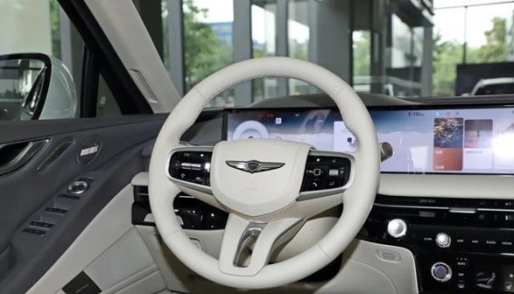 2026款捷尼赛思G80全新亮相：软硬可调悬架升级，豪华配置再提升