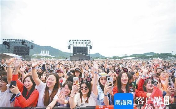三亚：展会引流聚人气，消费新景添活力