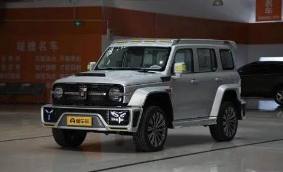 iCAR V23赛博版：外观与动力的全面升级