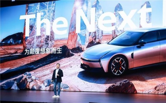 小鹏P7：破局而来，见证新能源汽车新生