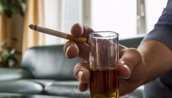 胰腺癌伪装高手：身体出现4个异样需尽早排查