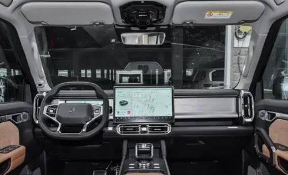 捷途旅行者2025款加长版：都市与野外的完美平衡