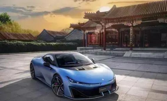 昊铂SSR破风而来，开启超跑驾驶新篇章