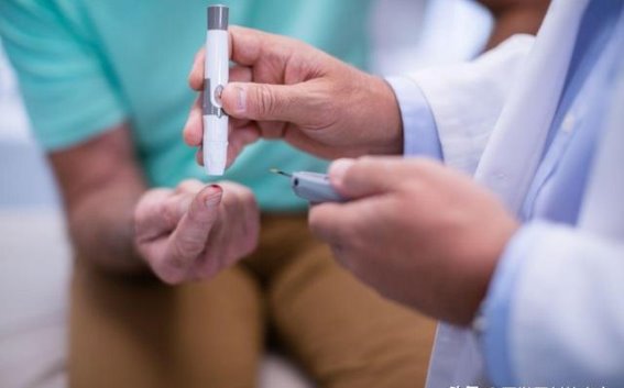 糖尿病常见并发症的早期信号，你该如何识别？