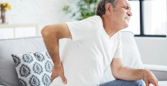 口干并非肾虚，揭秘导致口干的五大原因