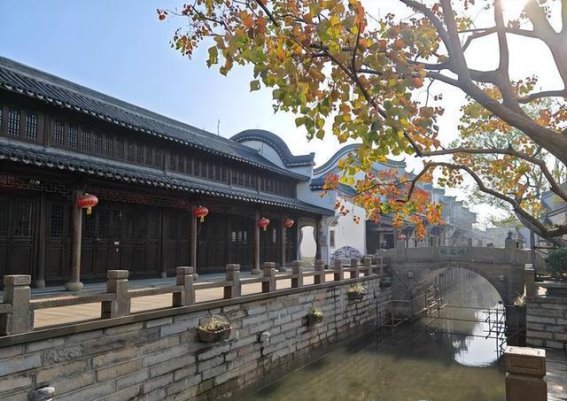 文化遗产的穿越时空：从曾侯乙编钟到现代科技的奇妙融合
