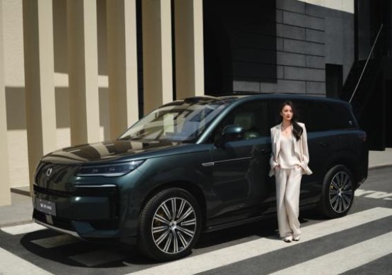 腾势N9：明星与科技大佬的选择，背后暗藏的硬核实力