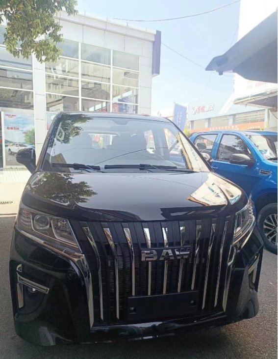 锐胜王牌M7半年用车务实与空间的完美平衡