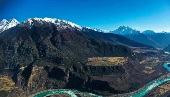 雅鲁藏布江水电站建设引发印度强烈反对，背后的深层原因是什么？