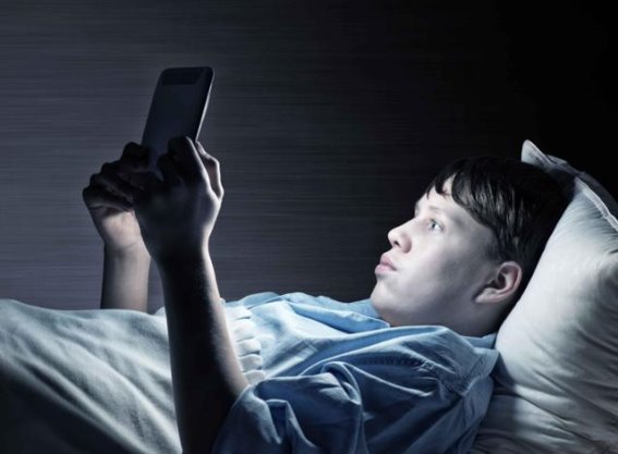 45岁女性健康攻略：多做五件事，少做四件事，平稳度过更年期