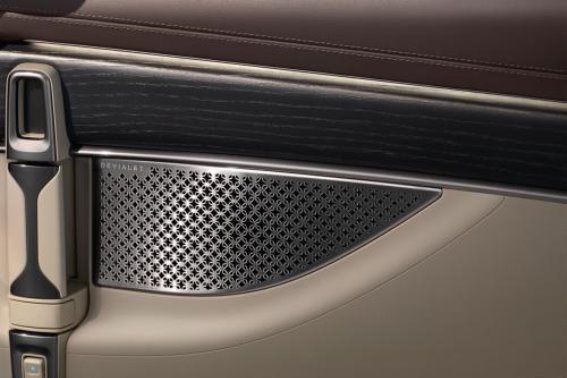 腾势D9至尊版：科技与豪华并肩，开启新能源MPV新纪元