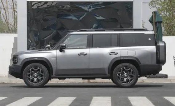 捷途旅行者加长版：硬派大七座SUV的完美选择